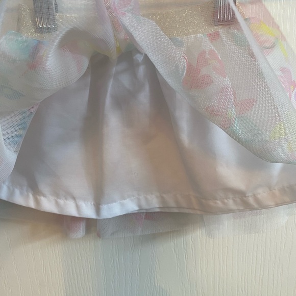 3 for $ 15 Carter’s tutu flower skirt - Picture 3 of 6